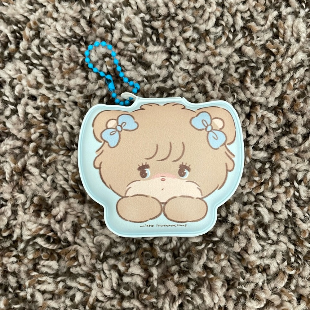 Mikko Illustrations bubble mirror keychain, Latte